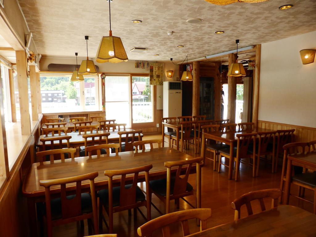 Kagura House Hotel Yuzawa  Exterior photo